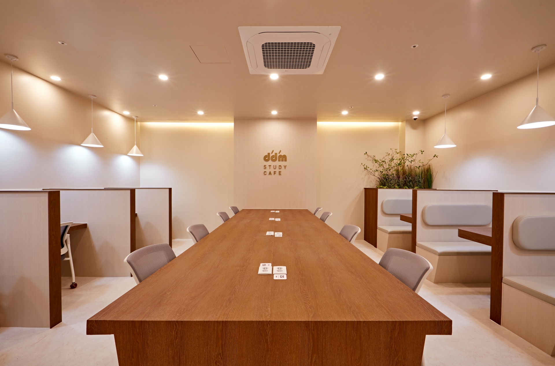 무인 점포 창업시장이 2026년에도 매력적인 이유