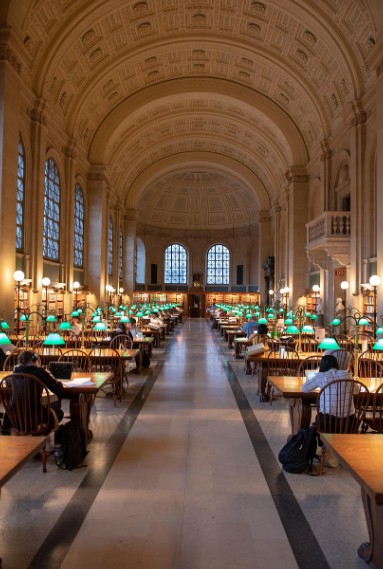 [전문가 칼럼] 점포 권리금 1억 원 계약 시 세금 8.8%의 비밀과 절세 전략