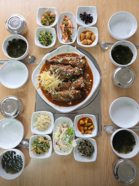 군포 금정역 한식당 양도양수 맛집의 정갈하고 푸짐한 갈치조림 정식 상차림